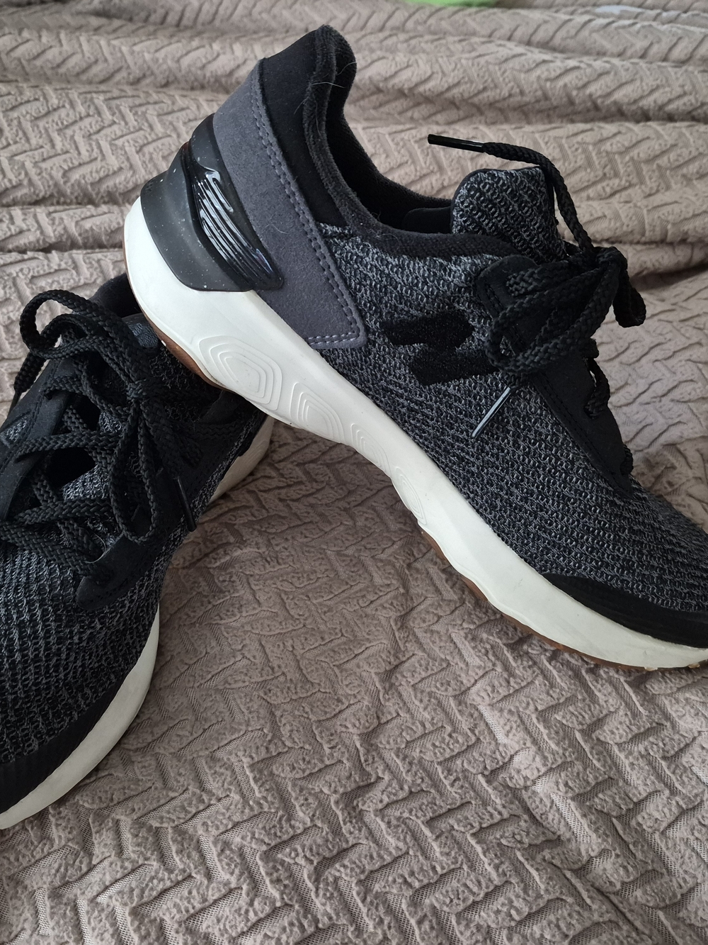 New Balance Black Knit Athletic Sneakers with White Midsole